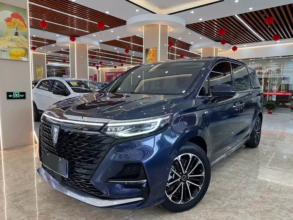 Roewe iMAX8 — фото 1