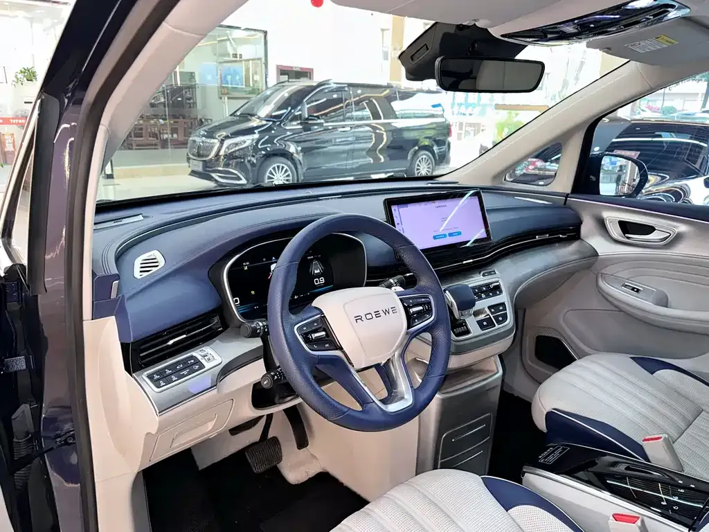 Roewe iMAX8 — фото 8