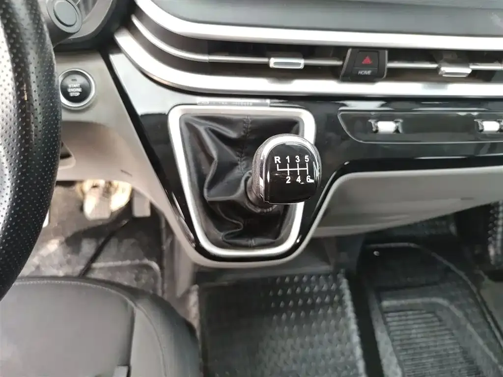 IVECO Juxing 2024 из CN, фото 3