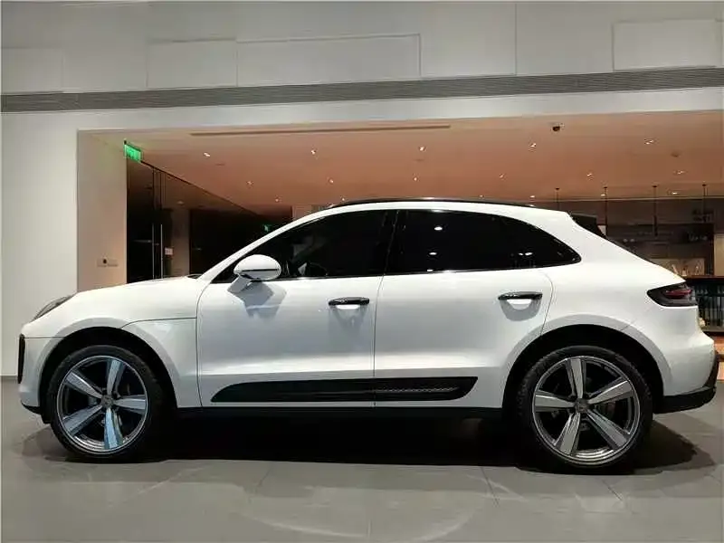 Porsche Macan — фото 5