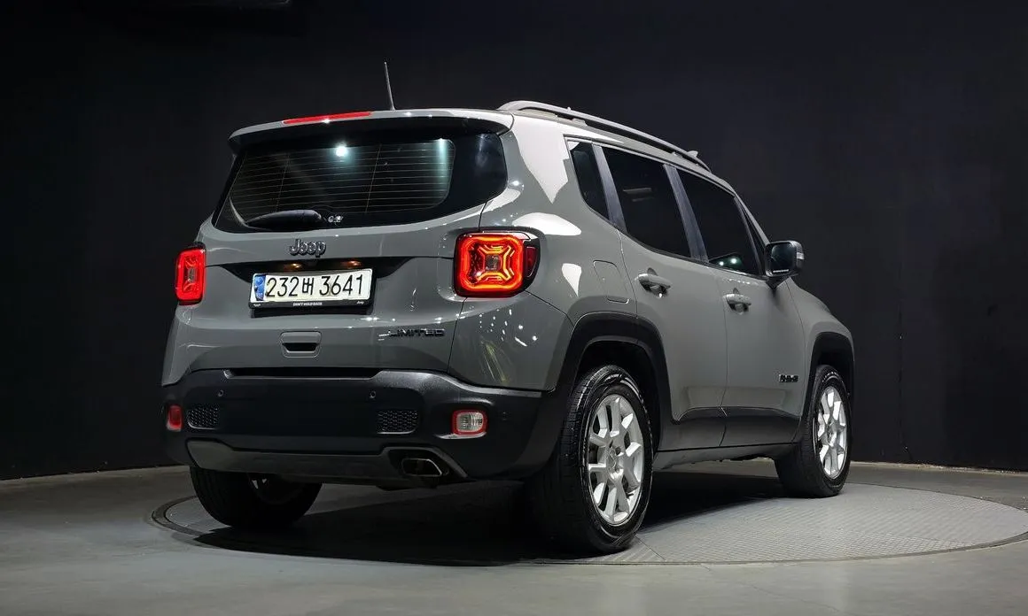 Jeep Renegade 2021 из KR, фото 5
