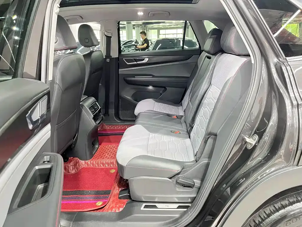 Volkswagen Teramont X 2023 из CN, фото 8