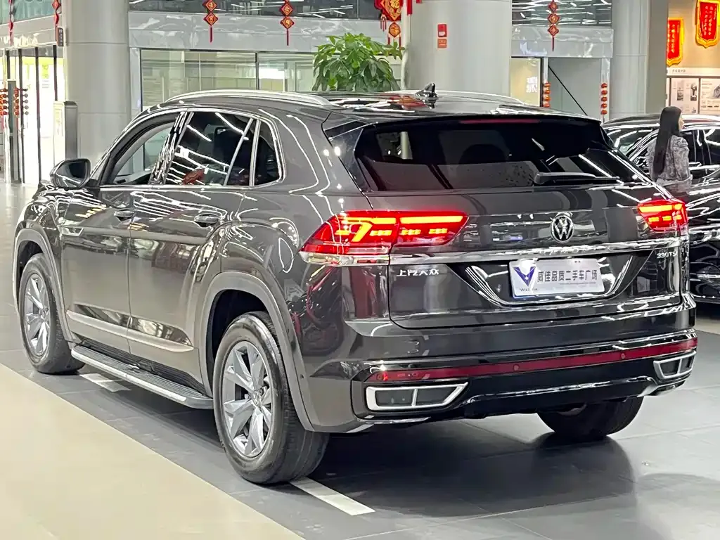 Volkswagen Teramont X 2023 из CN, фото 10