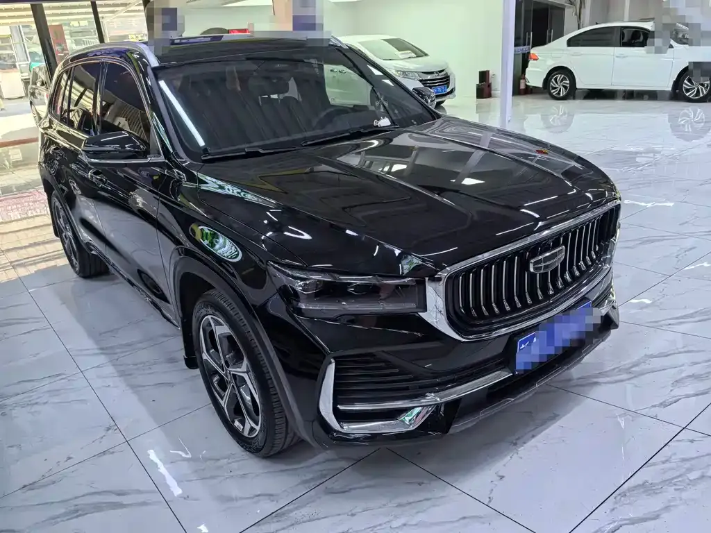 Geely Xingyue L — фото 4
