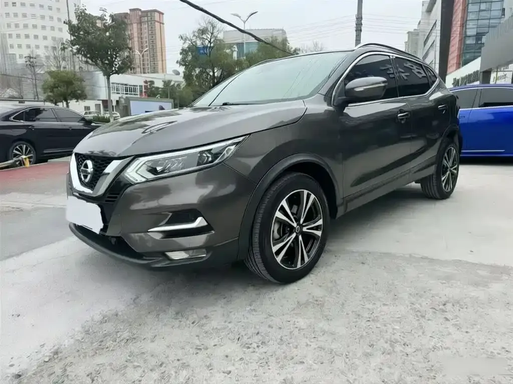 Nissan Qashqai — фото 5