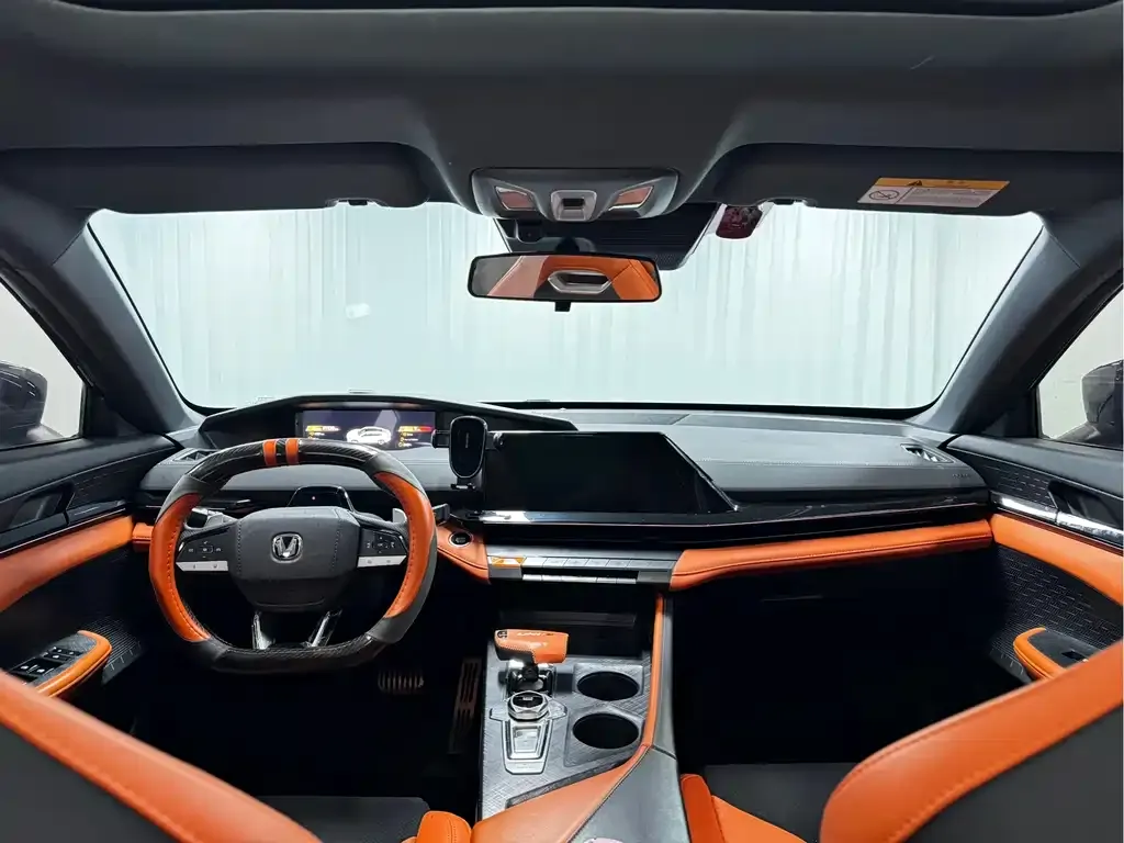 Changan UNI-V 2023 из CN, фото 5