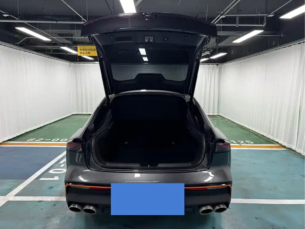 Changan UNI-V 2023 из CN, фото 2