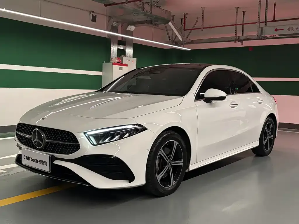 Mercedes-Benz A-Class — фото 1