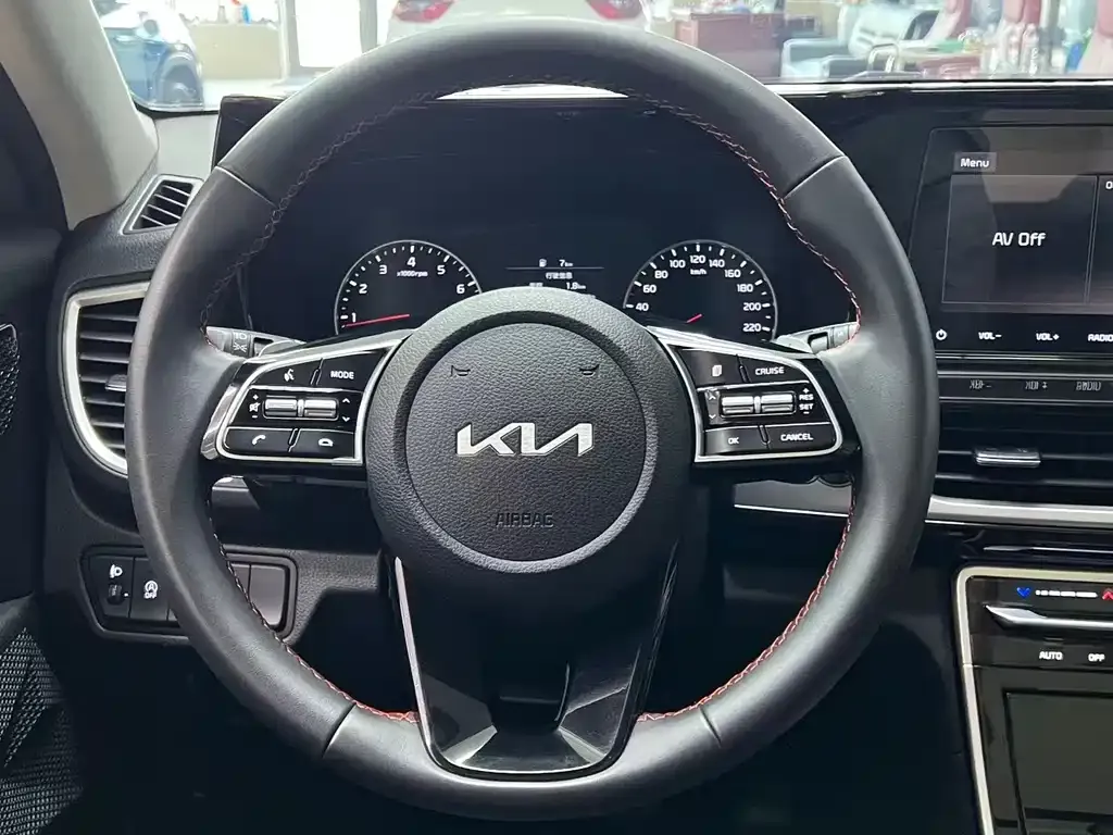 Kia KX3 — фото 9