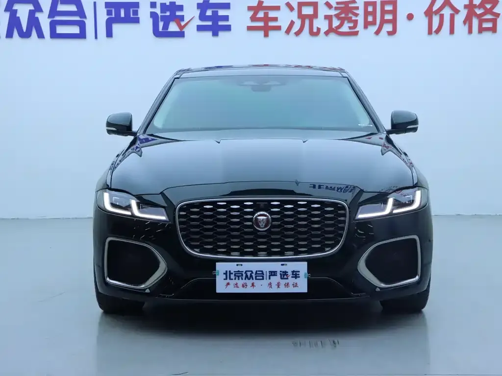 Jaguar XFL — фото 10