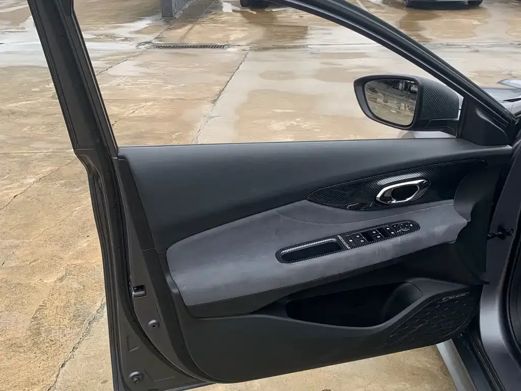 GAC Motor Shadow Leopard — фото 2