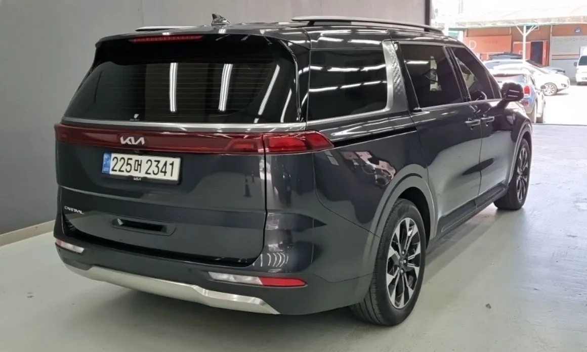 Kia Carnival 2023 из KR, фото 6