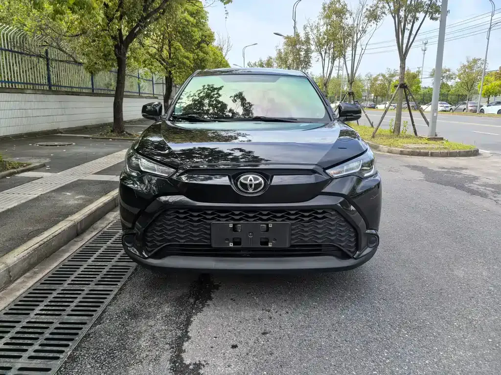 Toyota Frontlander 2023 из CN, фото 7