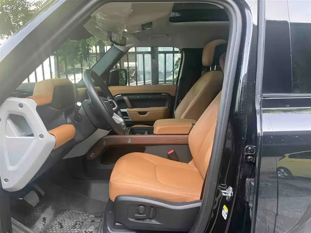 Land Rover Defender — фото 3
