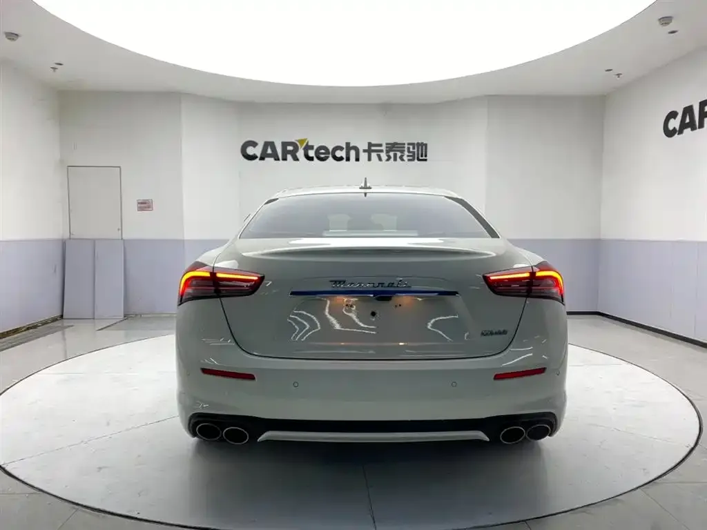 Maserati Ghibli — фото 7