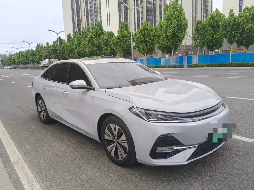 Geely Galaxy A7 2025 из CN, фото 10