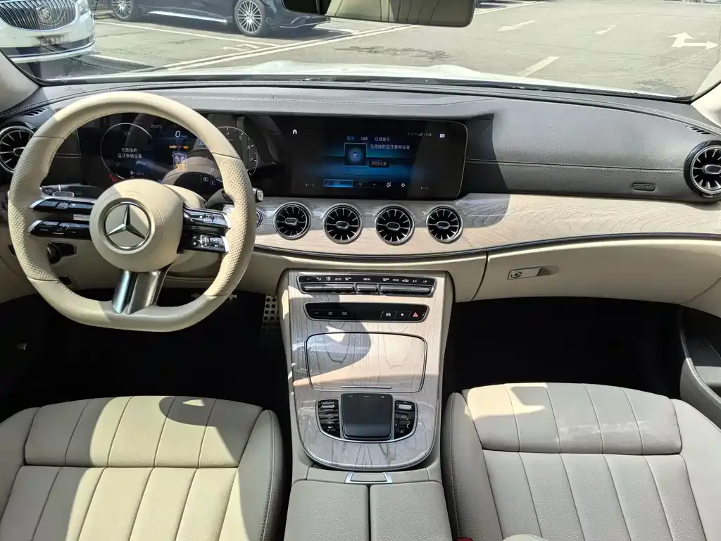 Mercedes-Benz E-Class (Import) — фото 7