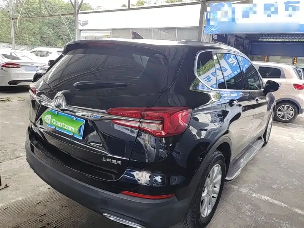 Buick Envision Plus — фото 10