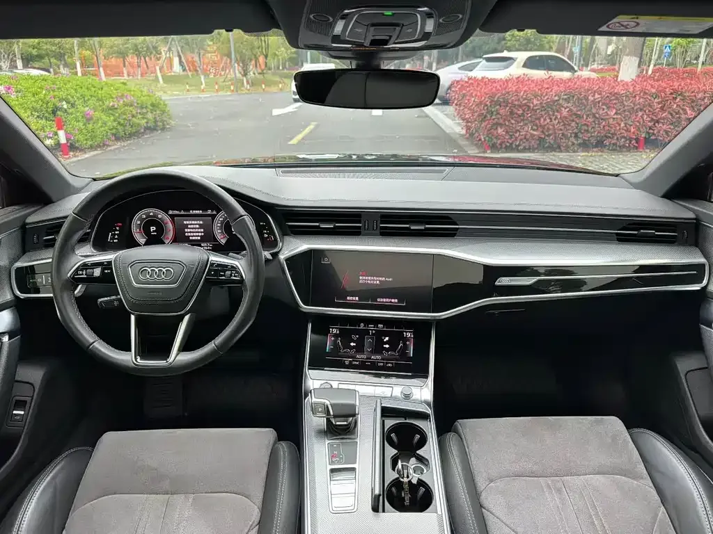 Audi A6L — фото 4