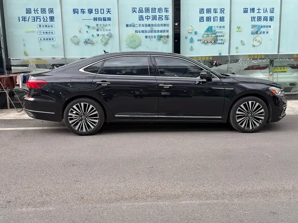 Volkswagen Passat — фото 7
