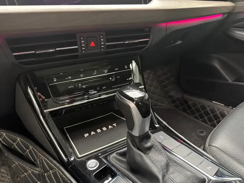 Volkswagen Passat — фото 4