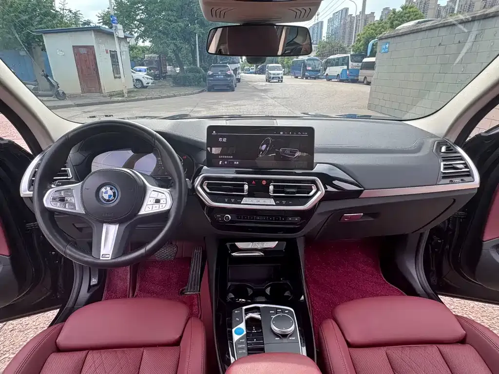 BMW iX3 2024 из CN, фото 10