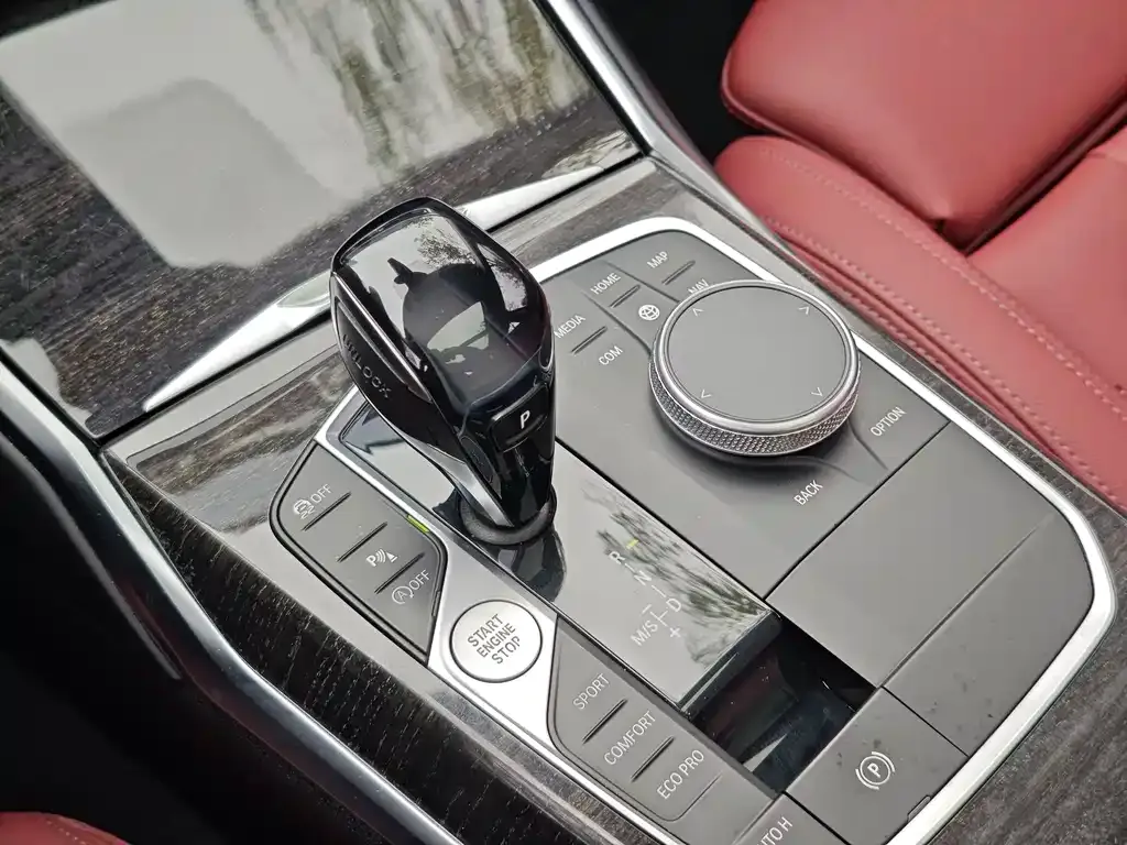 BMW 3 Series 2021 из CN, фото 5