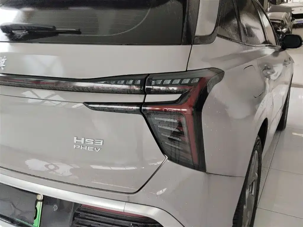 Hongqi HS3 PHEV 2025 из CN, фото 4
