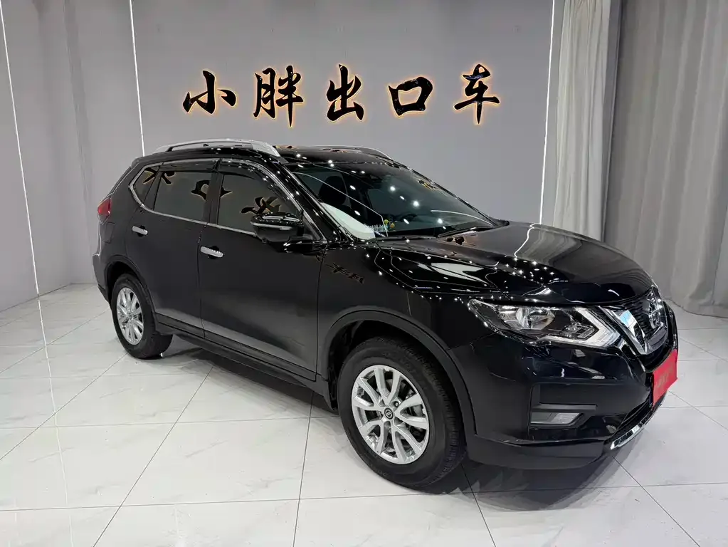 Nissan X-Trail — фото 7