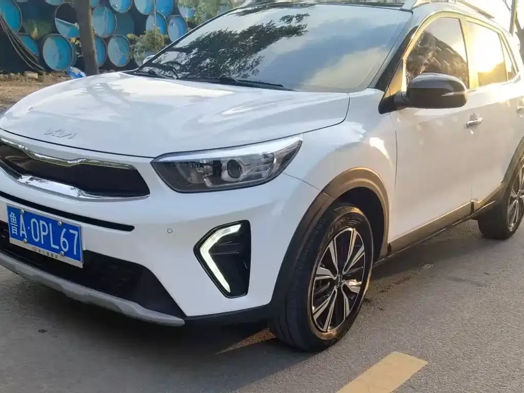 Kia KX1 — фото 1