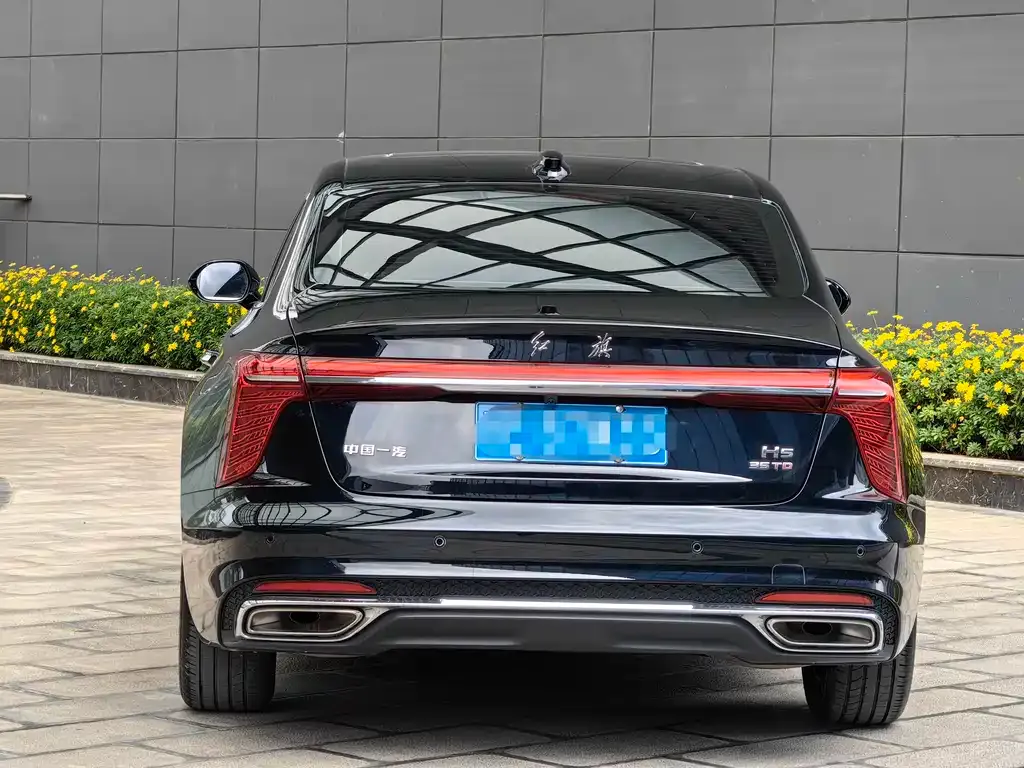 Hongqi H5 — фото 2