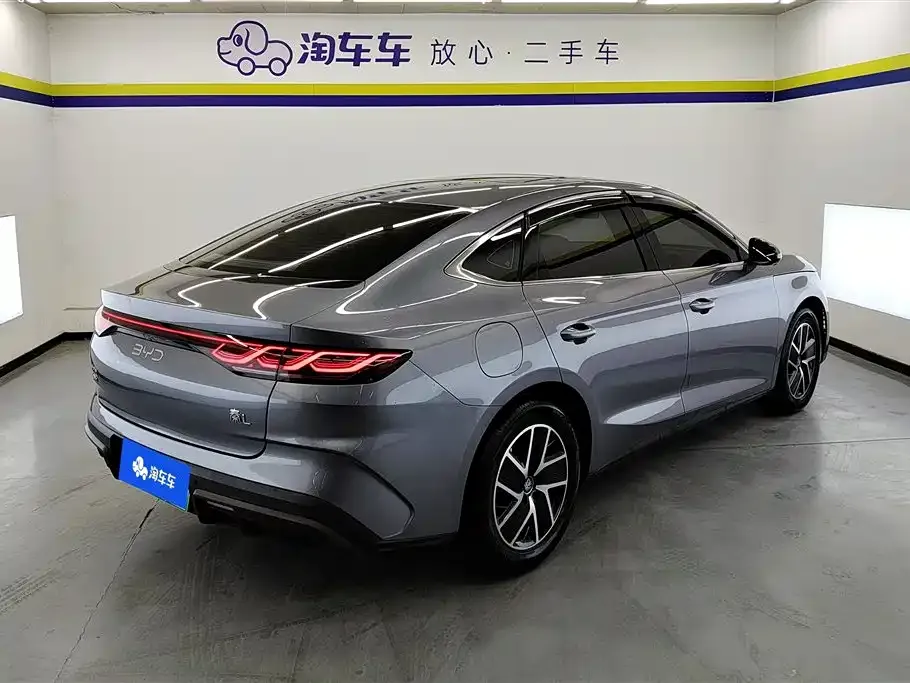 BYD Qin L — фото 9
