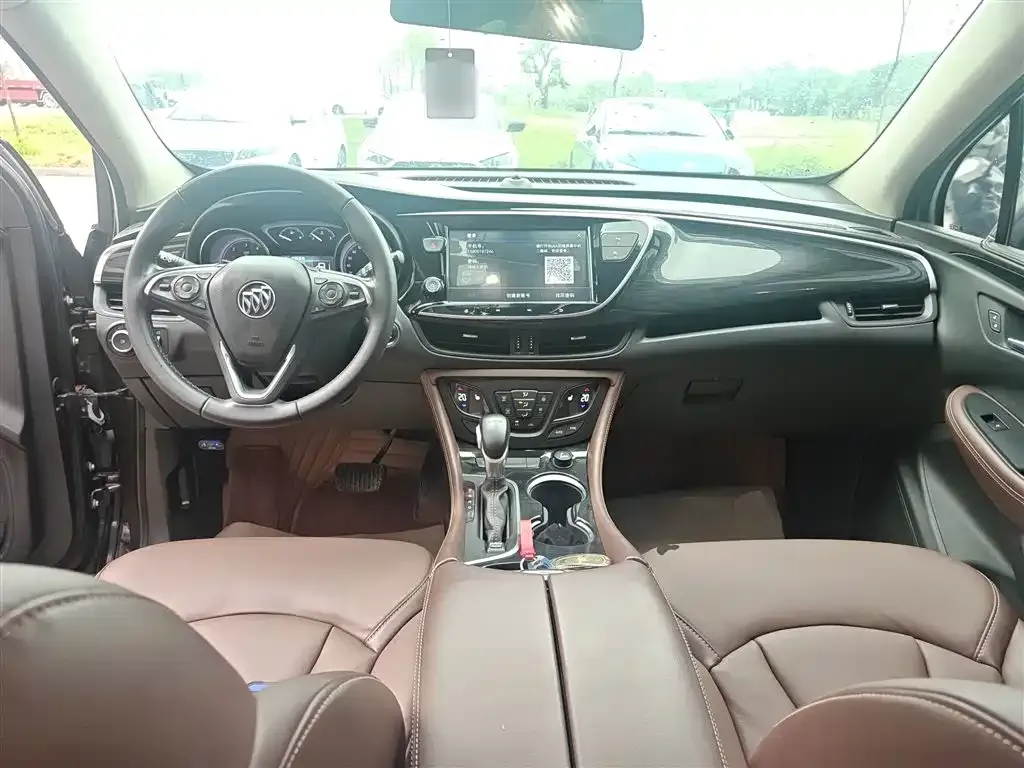 Buick Envision Plus — фото 2