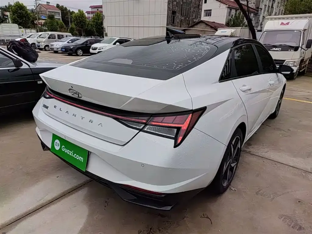 Hyundai Elantra 2022 из CN, фото 6