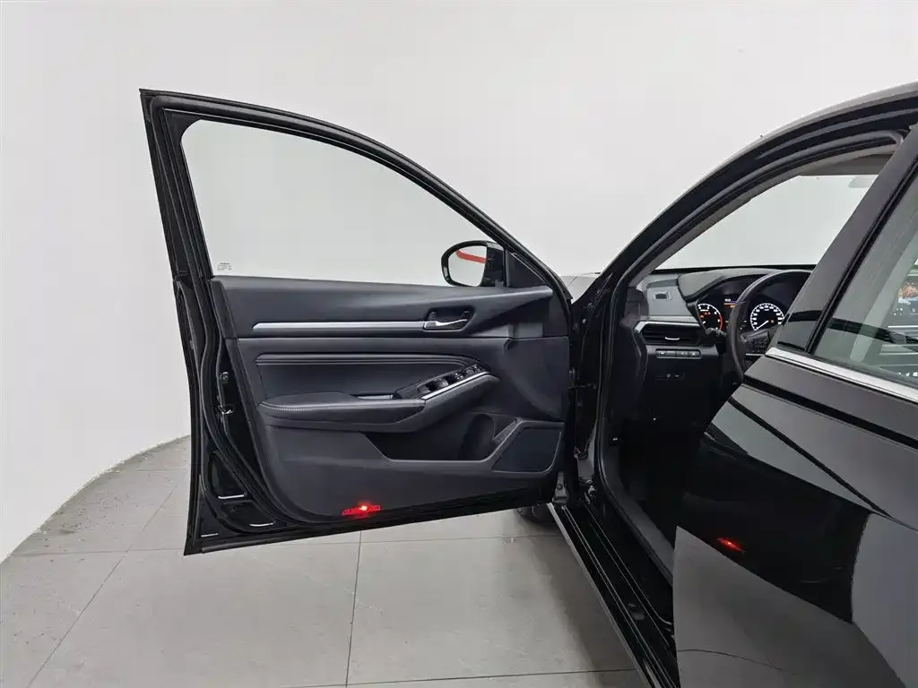 Nissan Teana 2023 из CN, фото 5