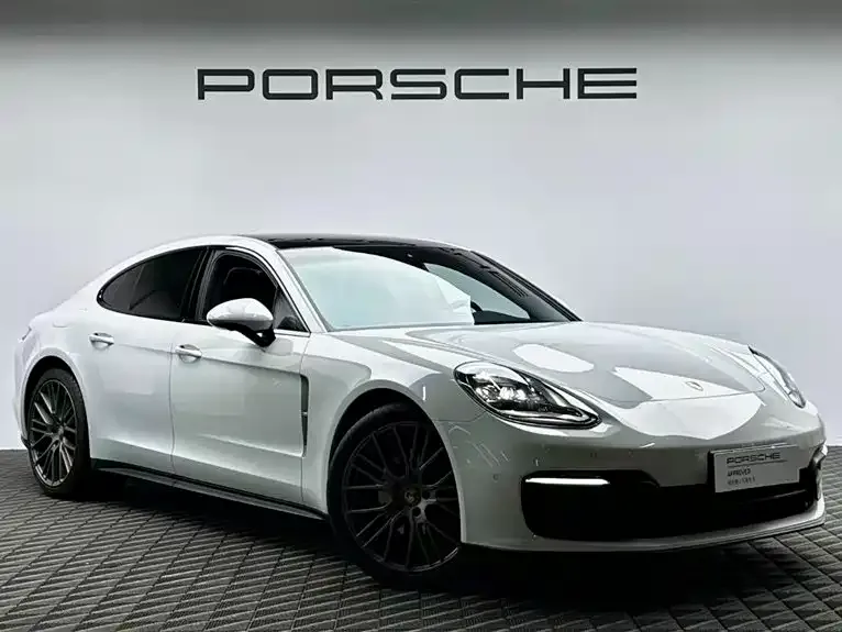 Porsche Panamera — фото 8