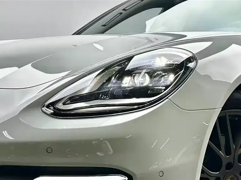 Porsche Panamera — фото 2