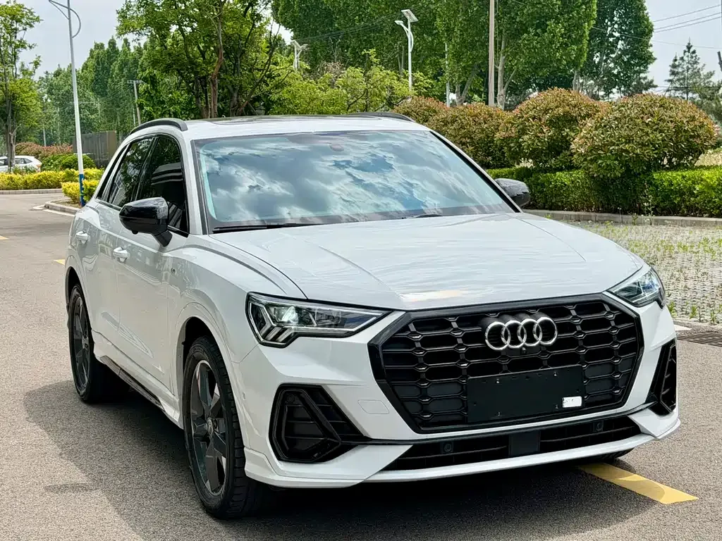 Audi Q3 — фото 7