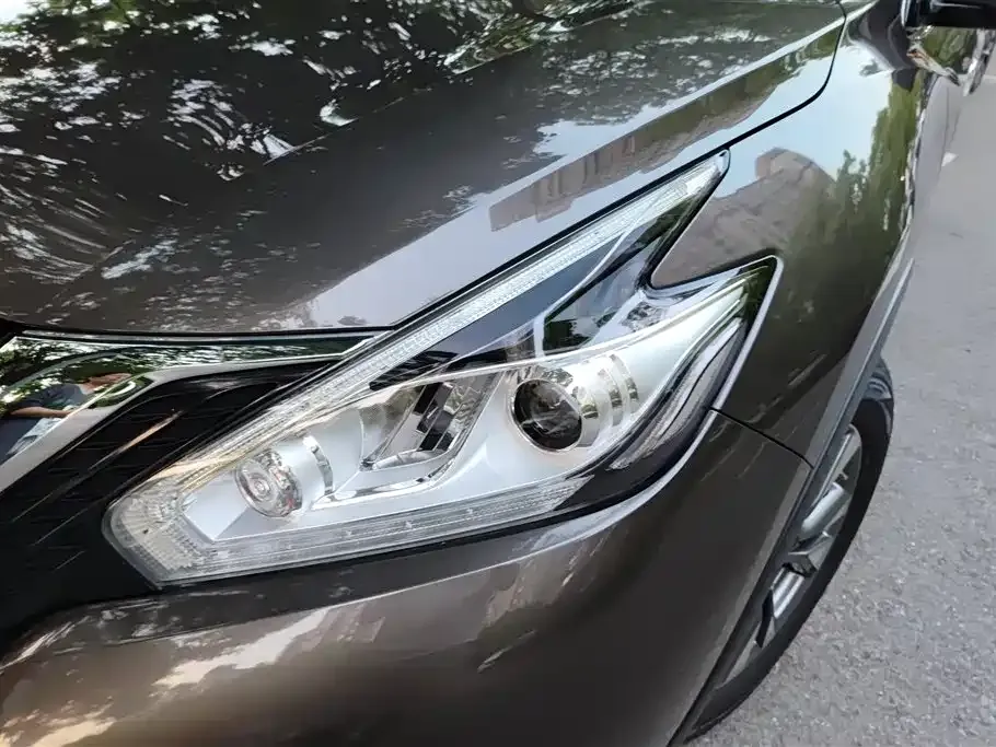 Nissan Murano — фото 4