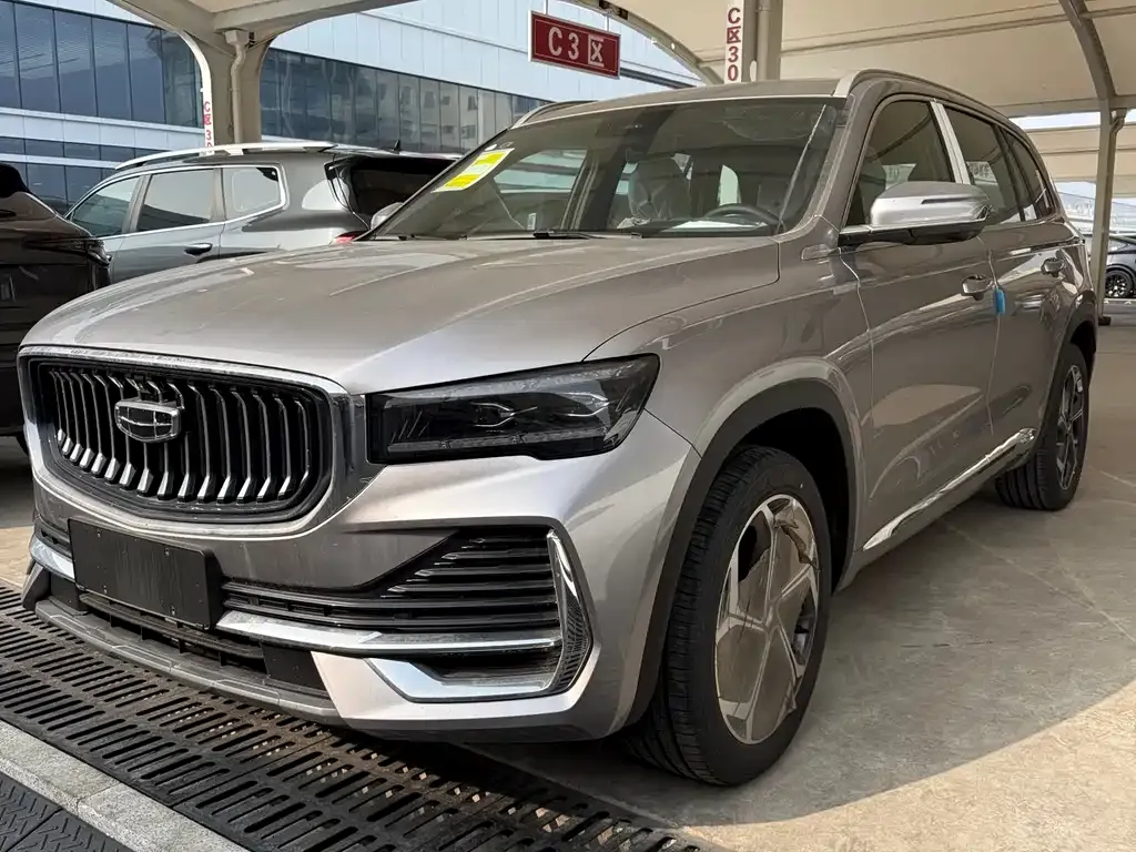 Geely Xingyue L — фото 1