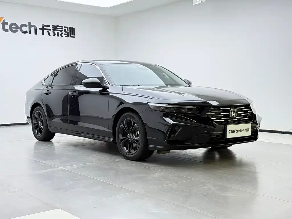 Honda Accord — фото 2