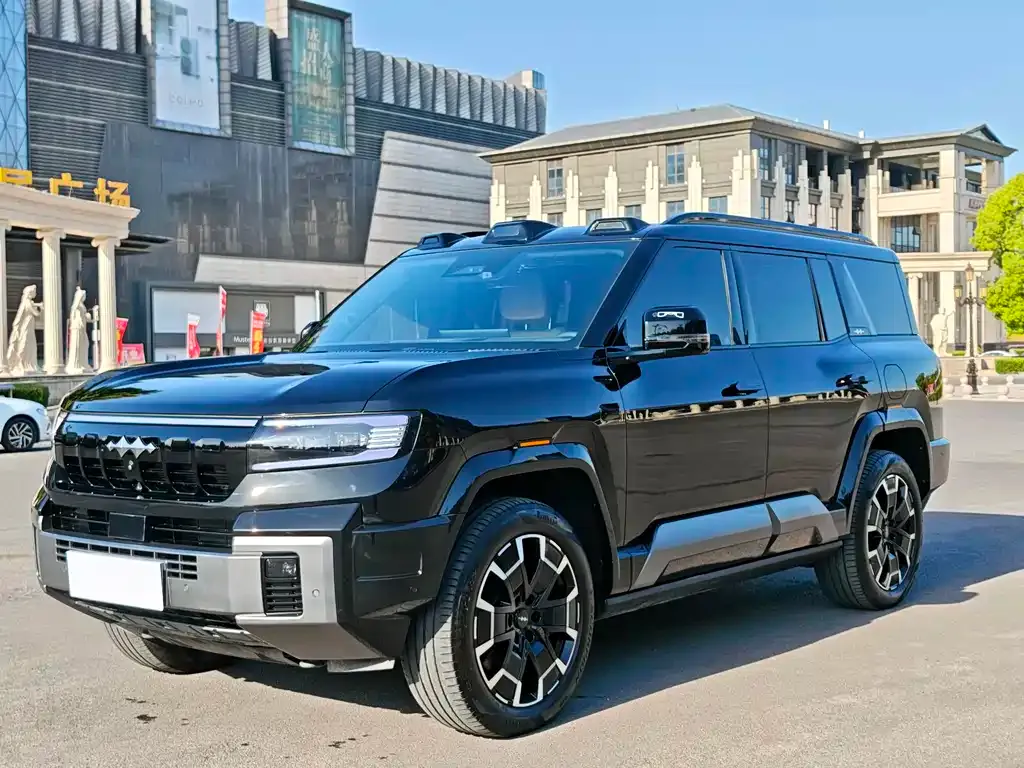 Fang Cheng Bao Leopard 8