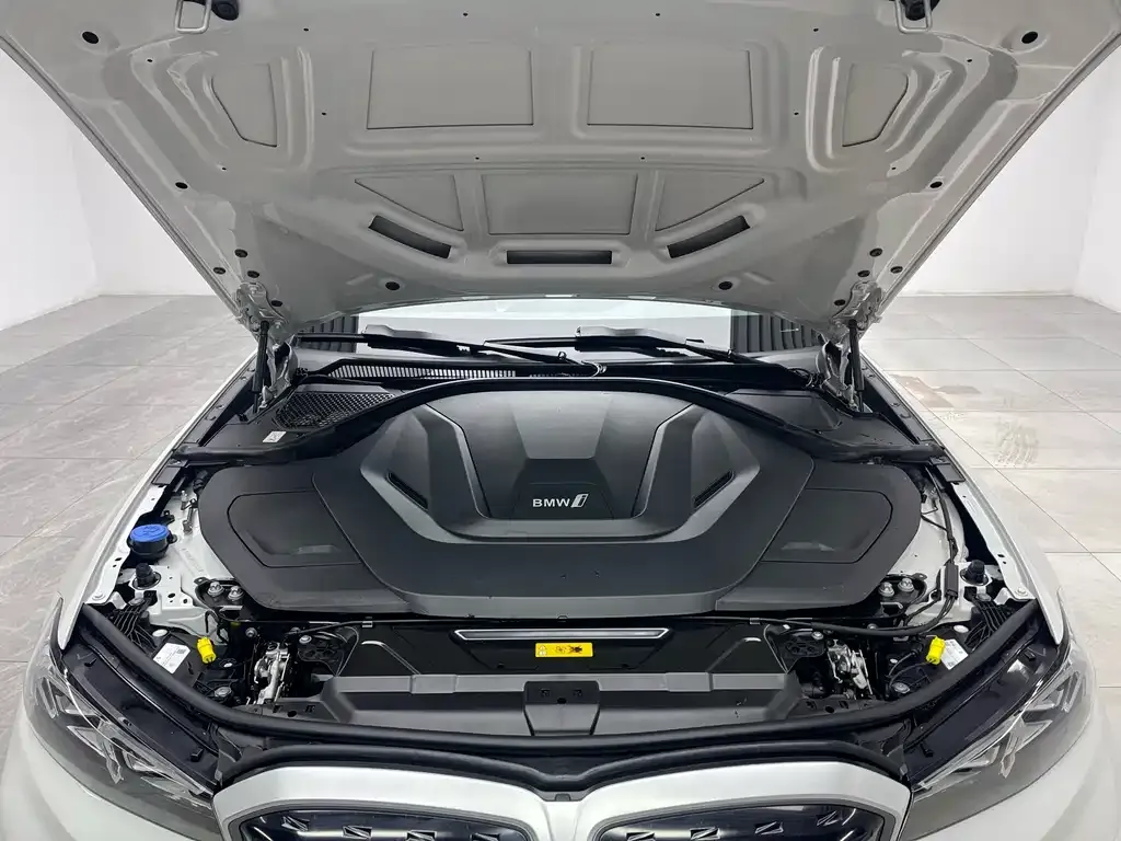 BMW i3 — фото 10