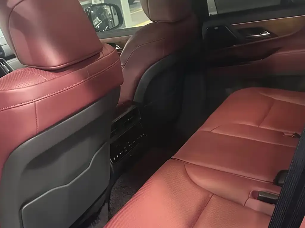 Lexus LX 2026 из CN, фото 3