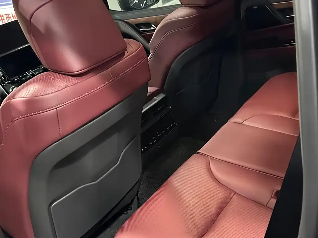 Lexus LX 2026 из CN, фото 2