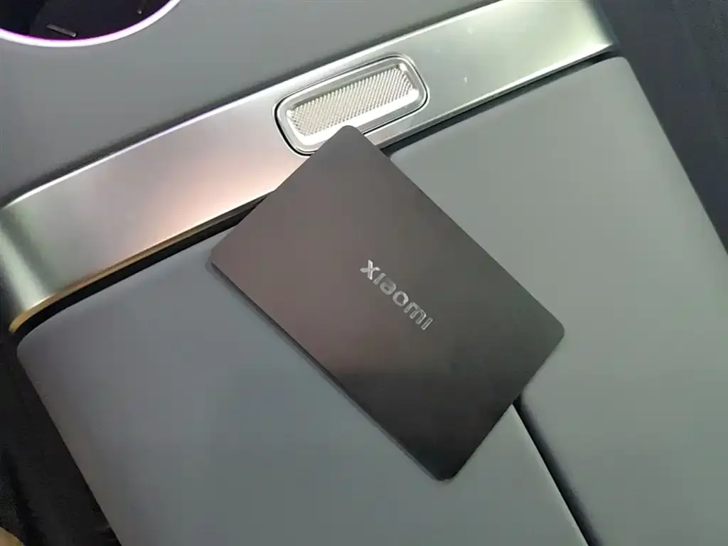 Xiaomi YU7 — фото 4