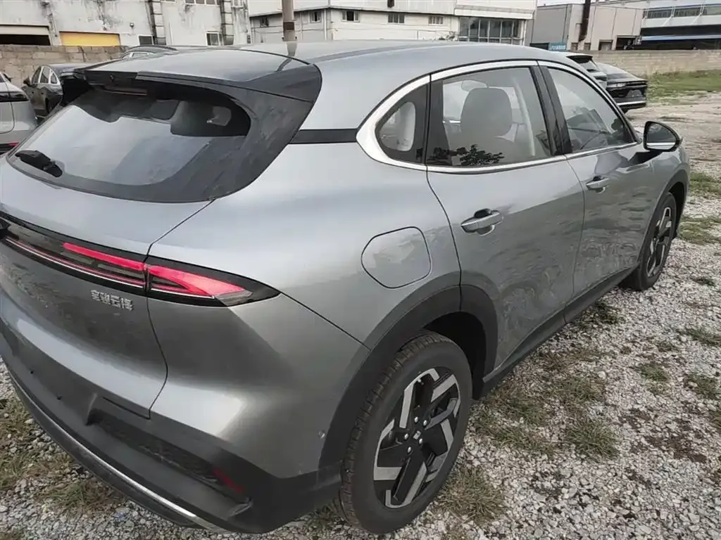 Baojun Yunhai 2025 из CN, фото 8