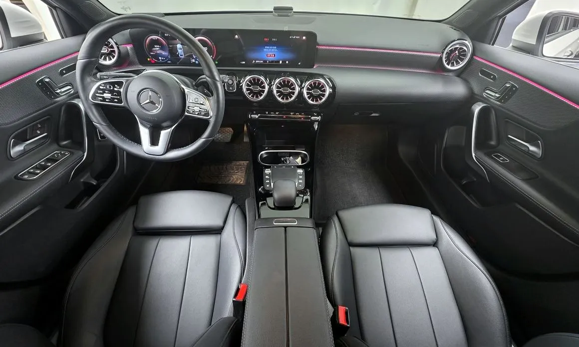 Mercedes-Benz A-Class 2023 из KR, фото 8