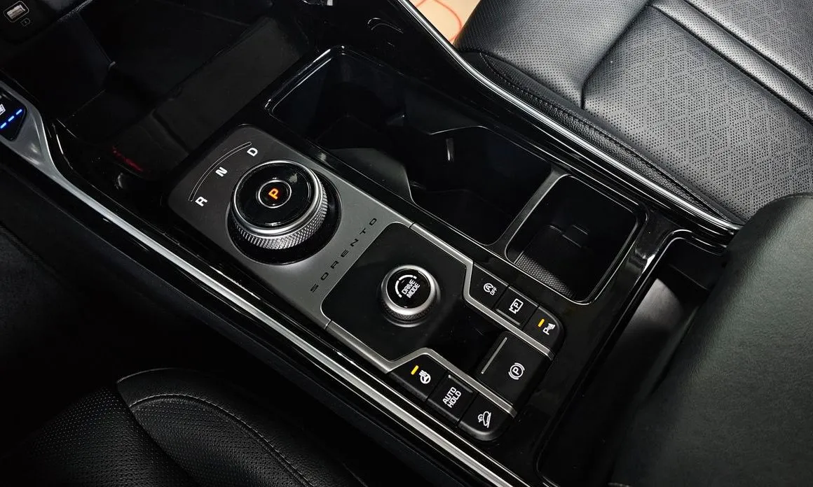 Kia Sorento — фото 2