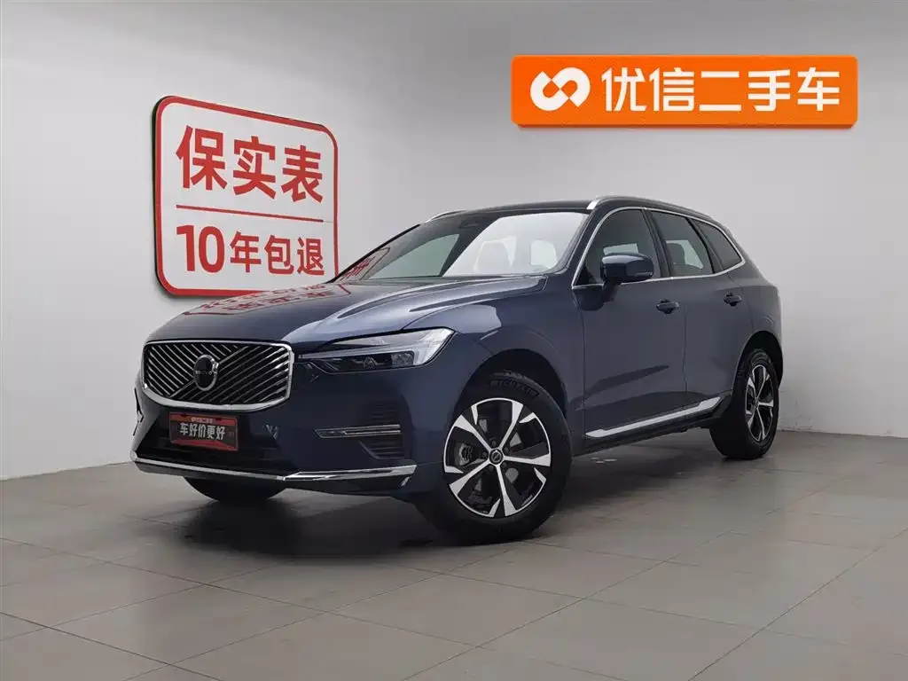 Volvo XC60 — фото 1